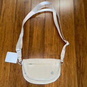 NWT Lululemon Crossbody bag